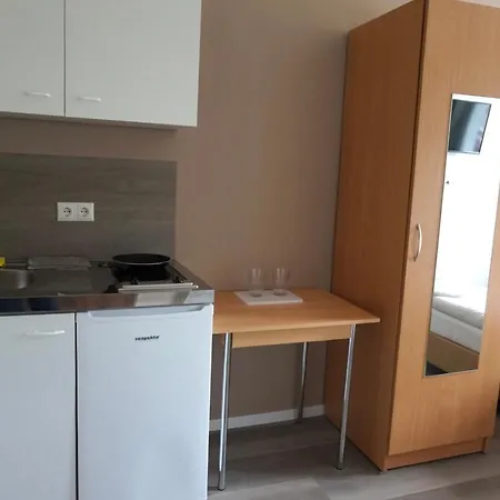 Aparthotel Wittenau 3*