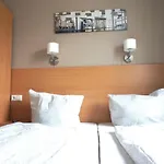 Ξενοδοχείο με διαμερίσματα Wittenau 3*